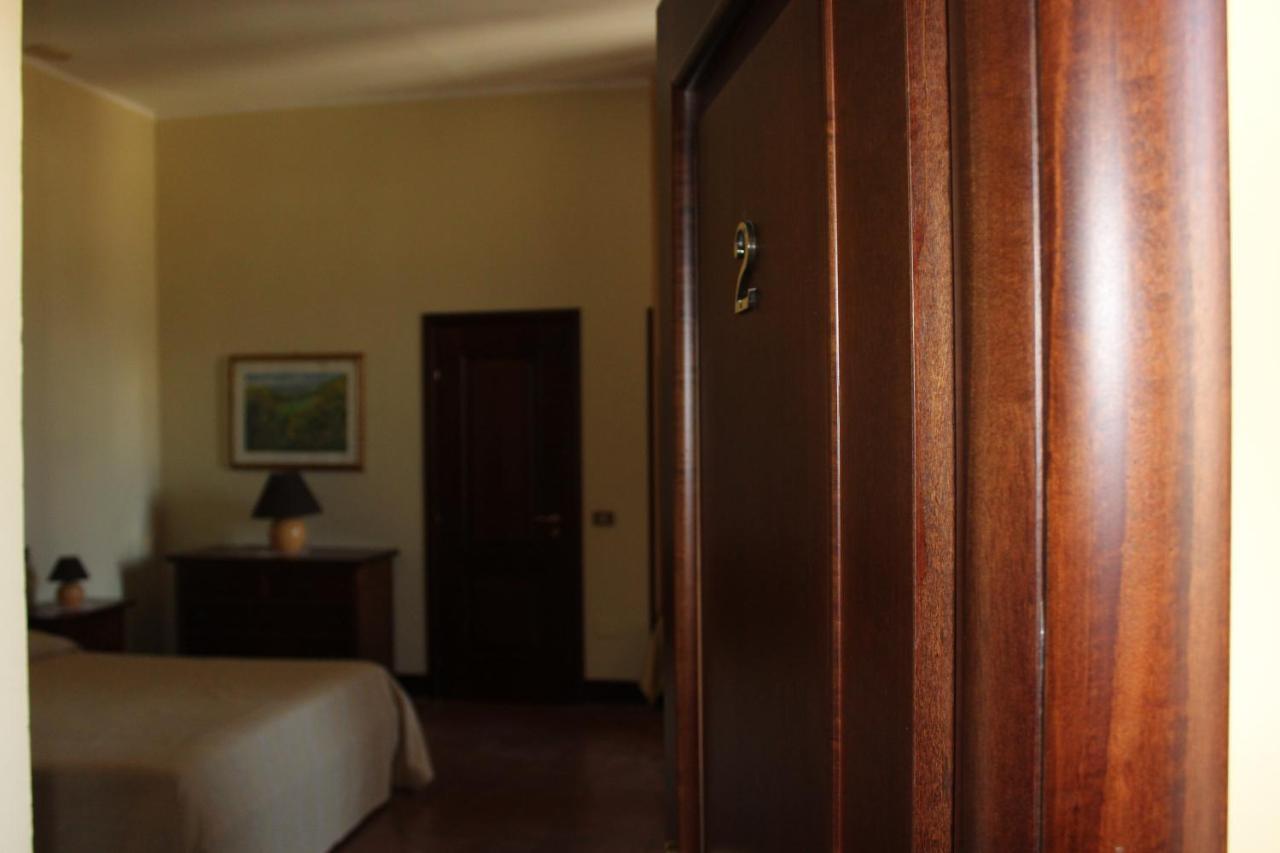 B&B Palazzo Pancaro Алтомонте Екстериор снимка