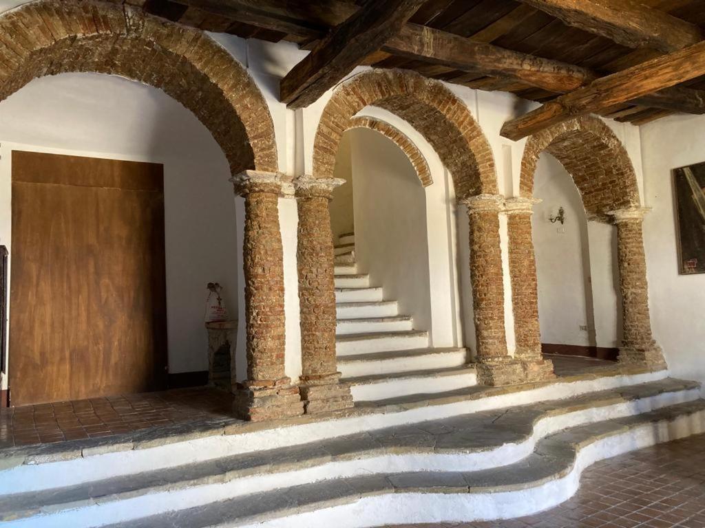 B&B Palazzo Pancaro Алтомонте Екстериор снимка